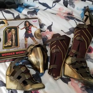 Rubies Wonder Woman Boots - US Women's size 9